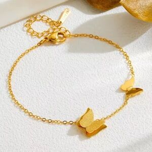 Chic Gold Butterfly Chain Bracelet